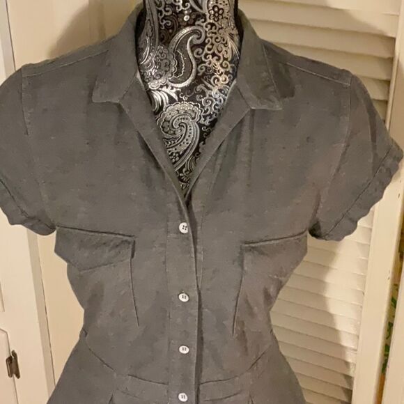 rag & bone Front Button Denim Shirt Dress with 4 pockets. 100% Cotton. - Picture 7 of 17